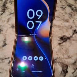 Beautiful Motorola Razr 2025
