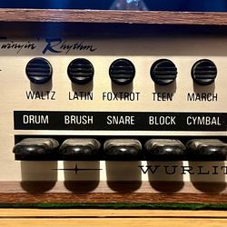 VINTAGE WURLITZER SWINGIN' RHYTHM ANALOG DRUM MACHINE 5020 - Untested For Parts