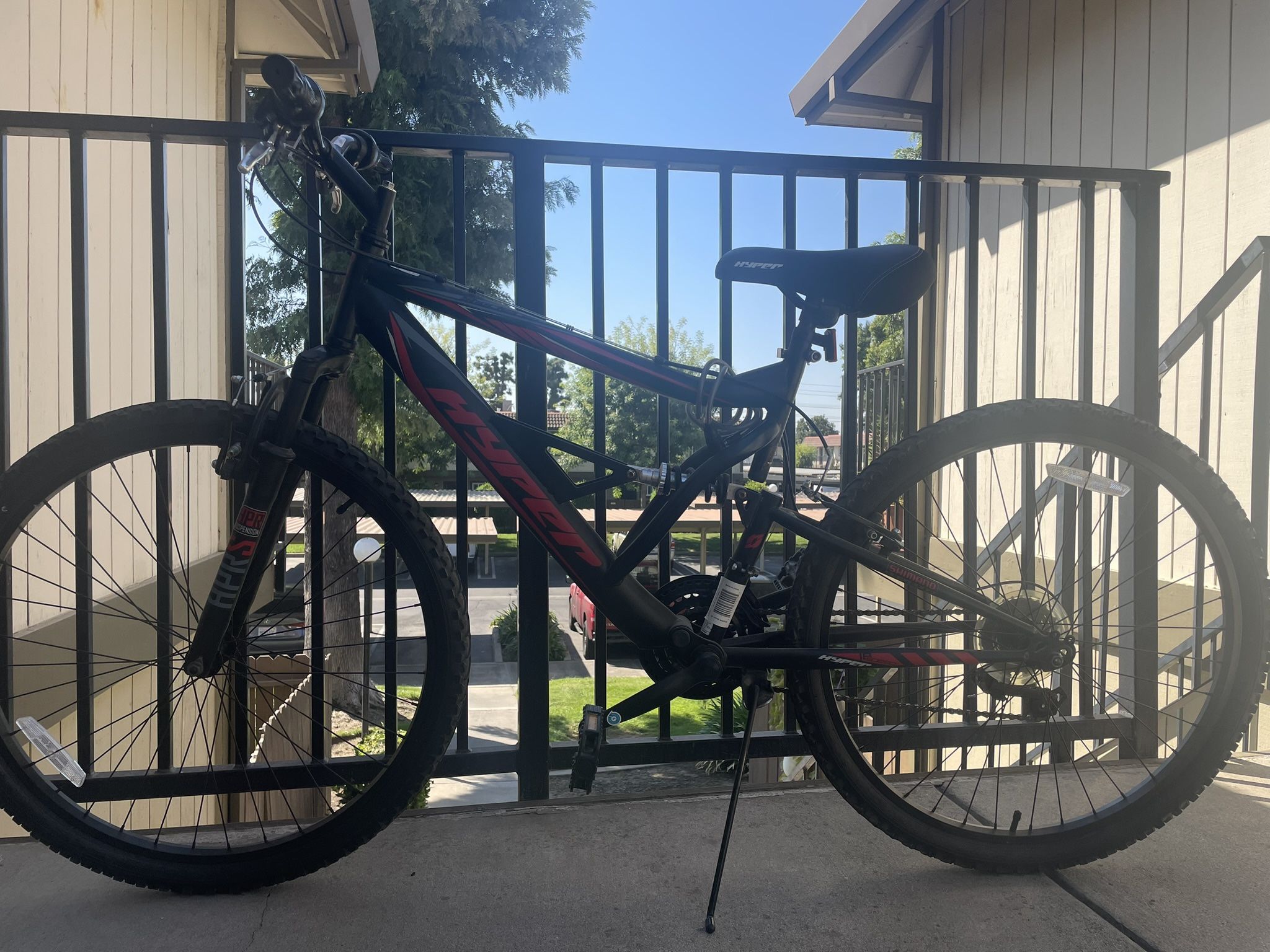 Bike (Hyper Suspension Bicycle)