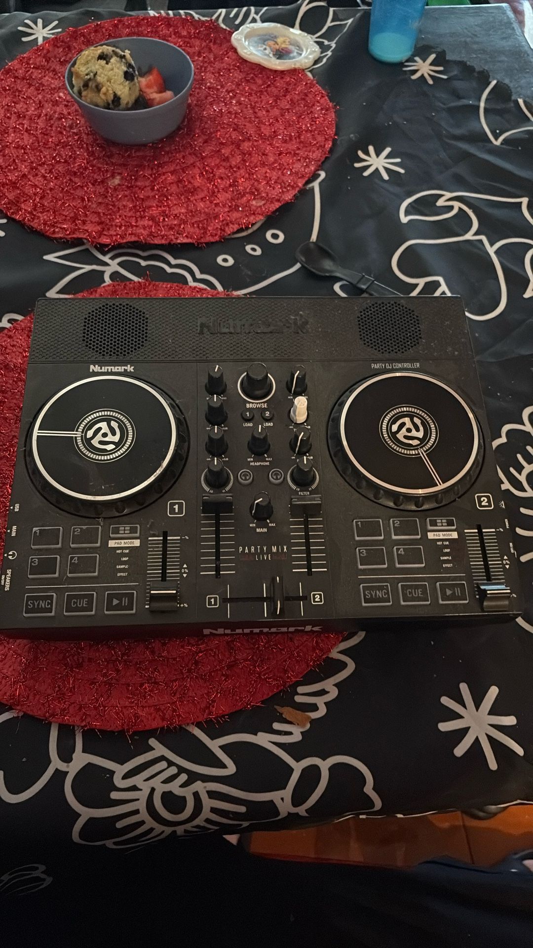 Numark Party Mix Live