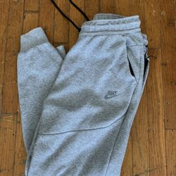 Nike Tech Sweatpants