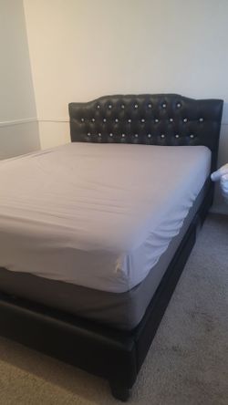 Cama Queen