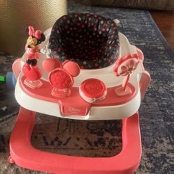 Minnie Mouse Walker