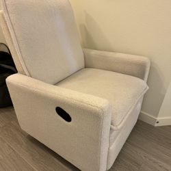 WHITE BOUCLE GLIDER RECLINER ROCKING CHAIR