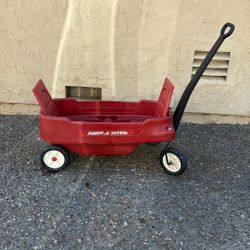 Radio flyer wagon 