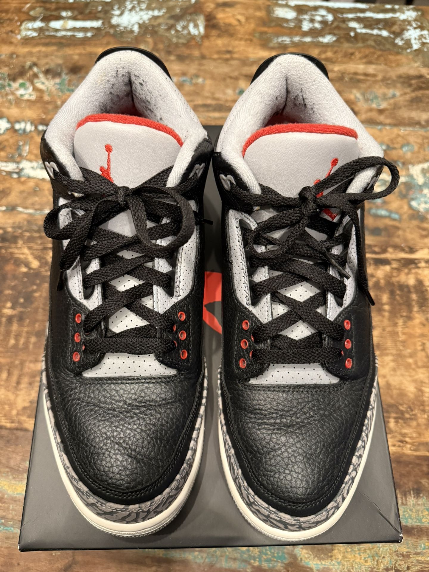 Jordan Retro 3 Black Cements Men’s Size 10 (2018)