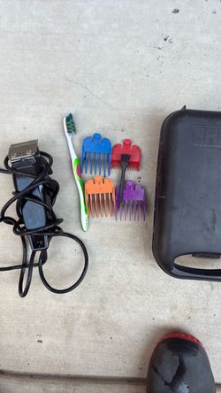 https://offerup.com/redirect/?o=aHR0cHM6Ly93d3cudmludGVkLmNvbS9pdGVtcy8xMDEwMjUxOTE0My1zZXQtb2YtcGFucw==
