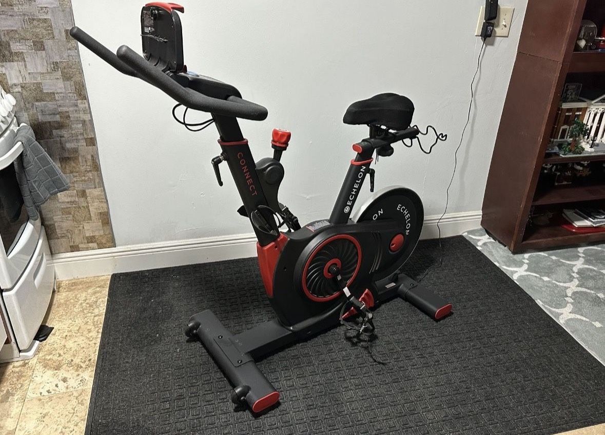 Echelon Ex-3 Stationary Bike