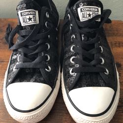 Women’s Converse 