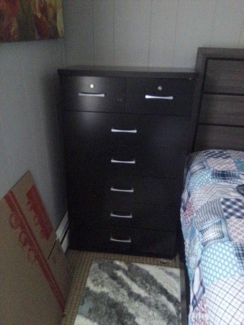 Black Dresser 7 Drawers 