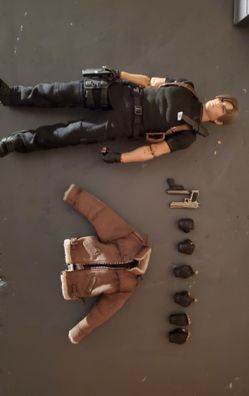 NWTOY Leon Kennedy 1/12