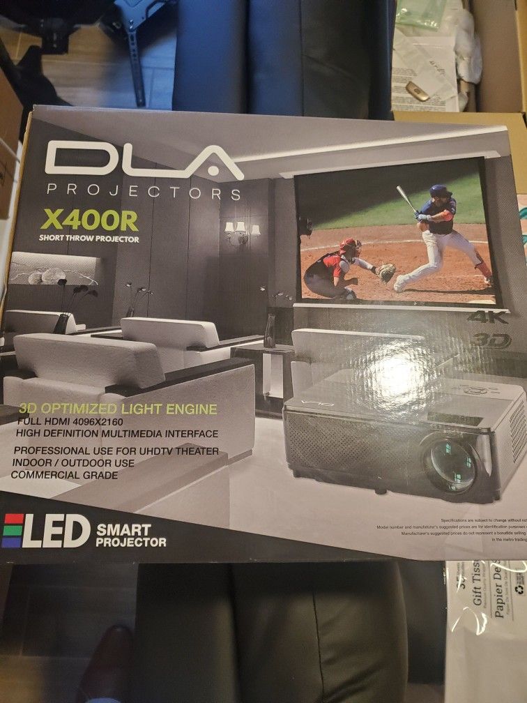 PROJECTOR DLA X400R NEW IN THE BOX