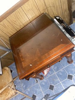 End table.