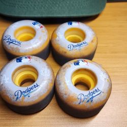 Element Skateboard Wheels Dodgers 53mm