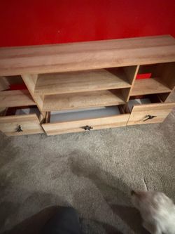 Kids tv stand
