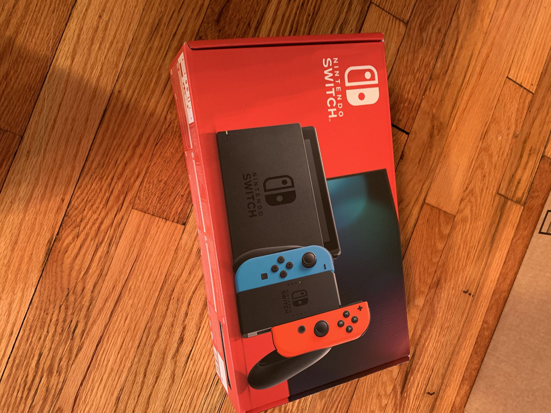 Nintendo Switch V2 (Neon Red/Blue)