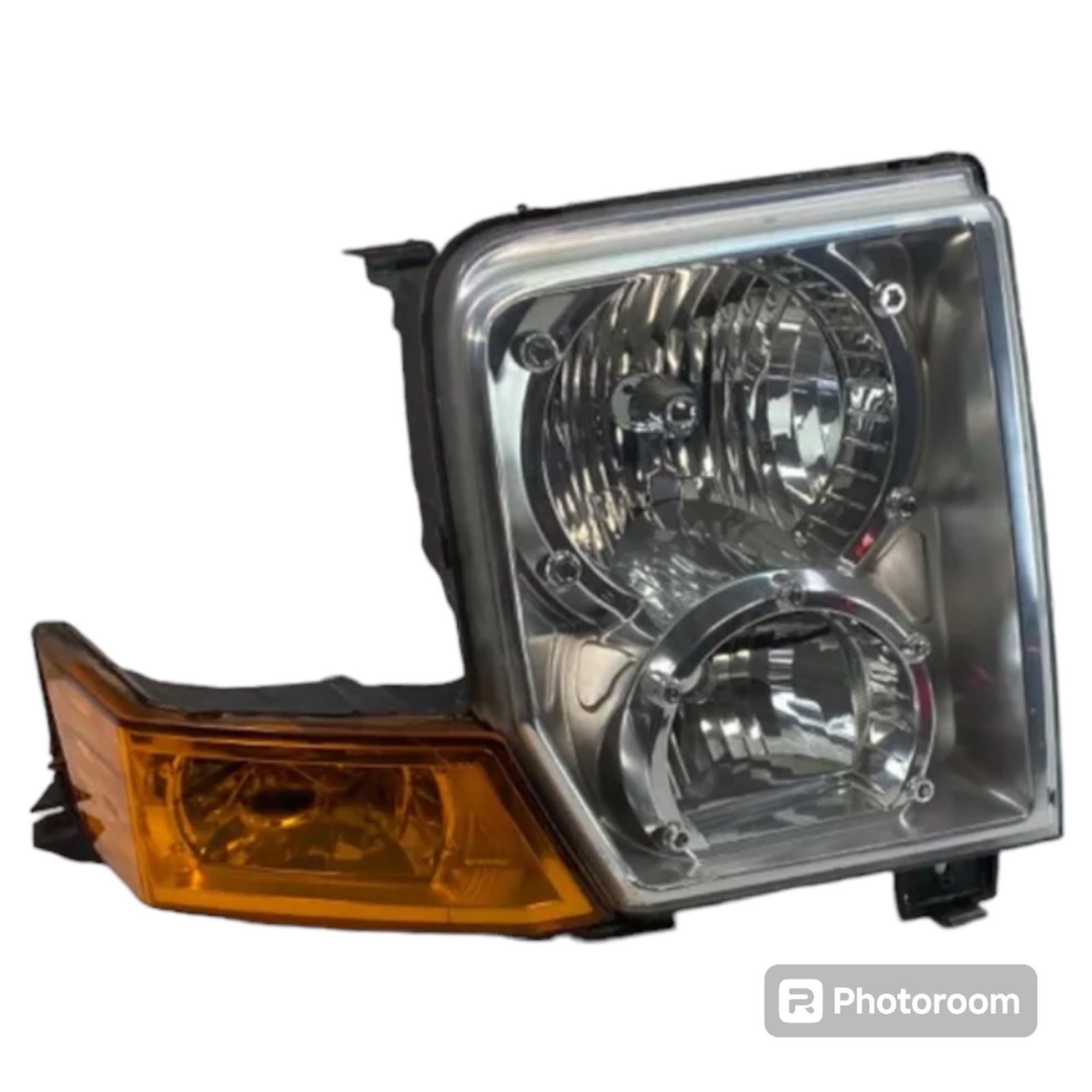 2006 2010 JEEP COMMANDER RIGHT SIDE HALOGEN HEADLIGHT LAMP OEM