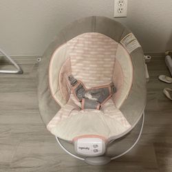 Baby Vibrating Chair/ Bouncer 