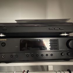 Surround Sound System/vinyl Record Player