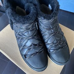 Ugg Cayden Boot