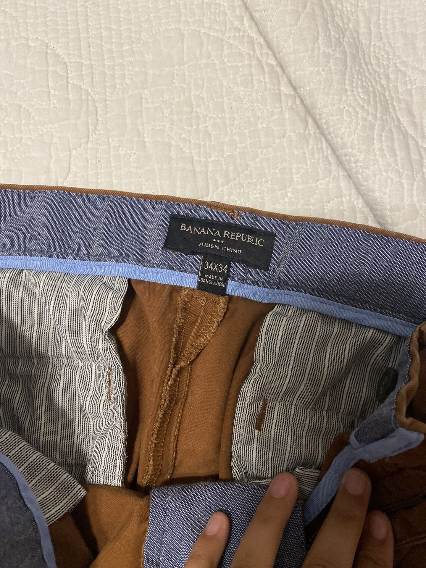 Men’s Banana Republic And Express Clothes