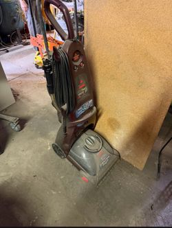 Carpet Cleaner (Vacuum)