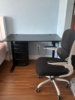 Stand/sit desk/chair/drawers