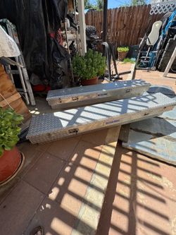 BETTER BUILT Tools box side truck 6 ft long with key.