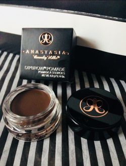 Best Seller💕ANASTASIA Beverly Hills Pomade®️💕New & 💯 % Authentic!