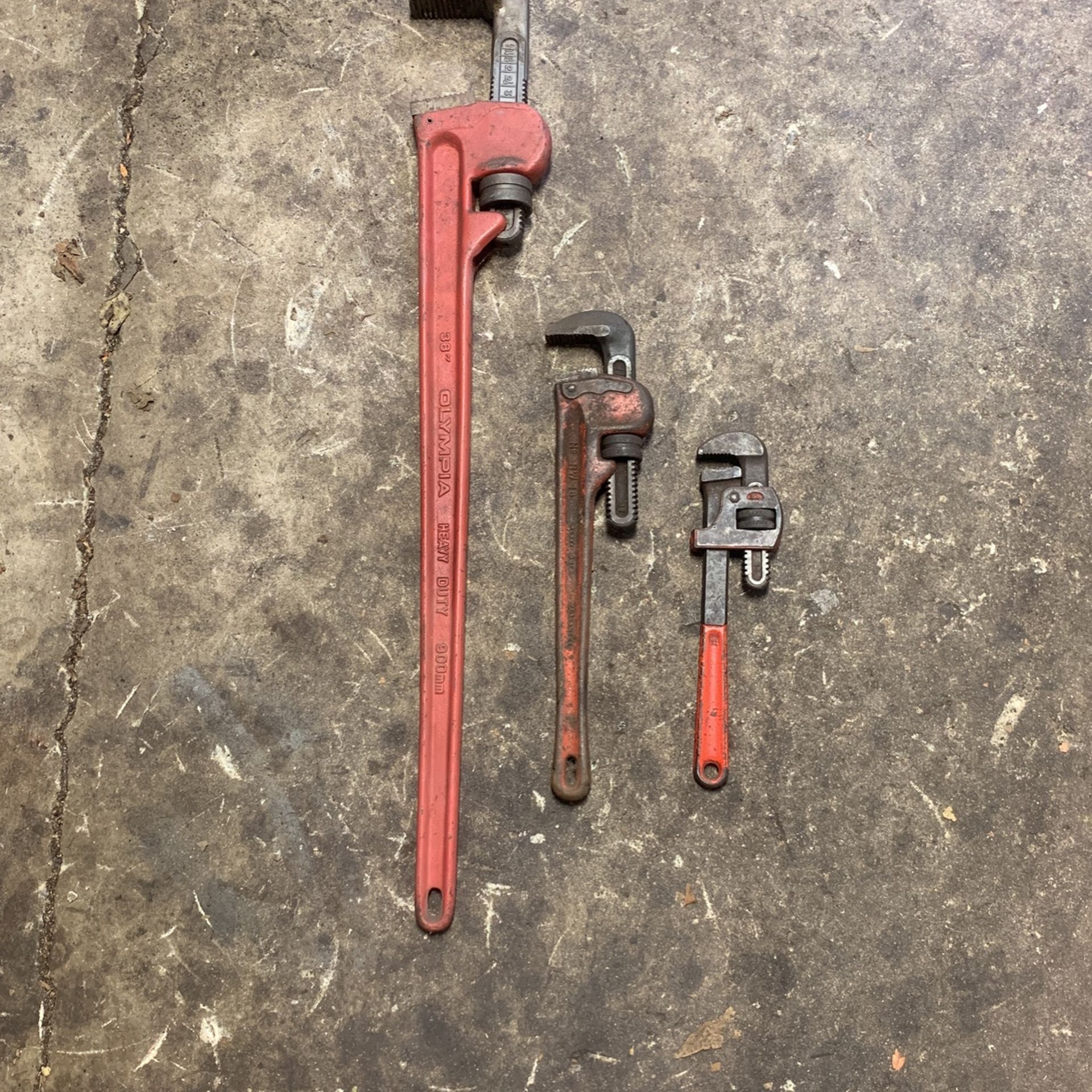 Pipe Wrenches