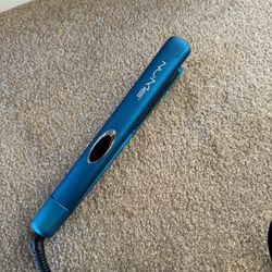 Nume Hair Straightener
