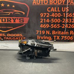 MAZDA CX30 RH HEADLIGHT 2021-2023 LED OEM