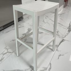 WHITE STOOL