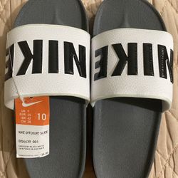 Nike slides Size 10