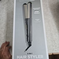 NEW Infiniti Pro by CONAIR 2-IN 1 Curl/straight HAIR STYLER 