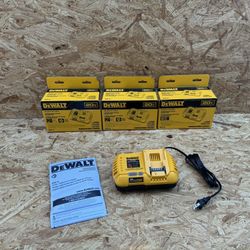 Dawalt 8 Amps Fan-cooled Fast Charger DCB118 Model 