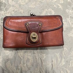 Coach Vintage Legacy Woman’s Leather Wallet