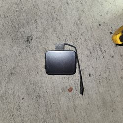 Bmw 2007 335i Front Bumper Tow Hook Cover