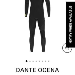 Matuse 4/3  Chesr Zip Worn Once SIZE L