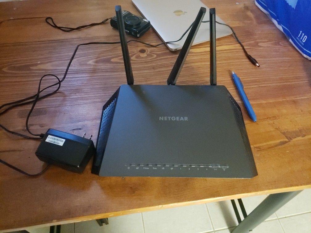 Netgear Nighthawk AC2300 R7000p Router