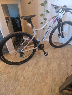 Specialized Jett 29 inch mountain bike