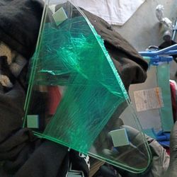 Stylemaster 2 Door Windows Green Tint 