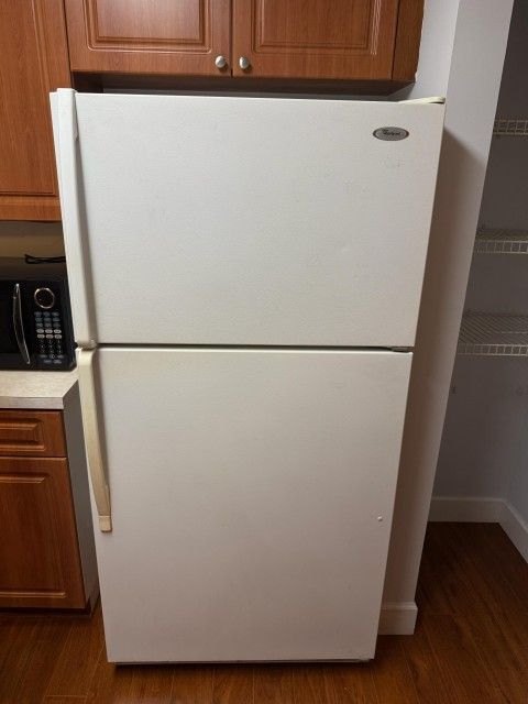 Kitchen Stove, Refrig, Dishwasher, Washer, Dryer ALL MUST GO!