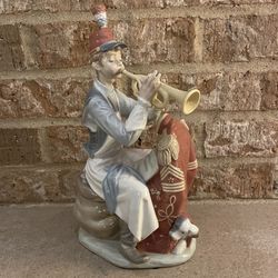 Lladro “Practice makes Perfect”” Figurine 1408