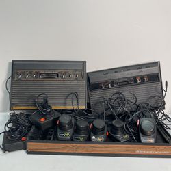Vintage Atari 2600 LOT Consoles Paddles Joysticks Games Star Wars Video Game Organizer