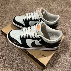 Used Dunks 