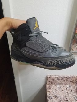 Boy jordans
