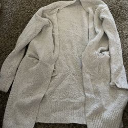 xs woman’s old navy grey cardigan 