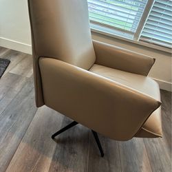 Chateau D'Ax Trophee Swivel Armchair - Decor House Furniture