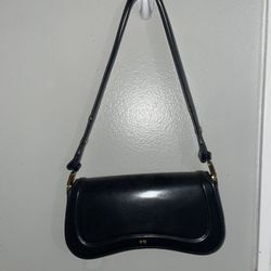 JW PEI BLACK LEATHER BAG